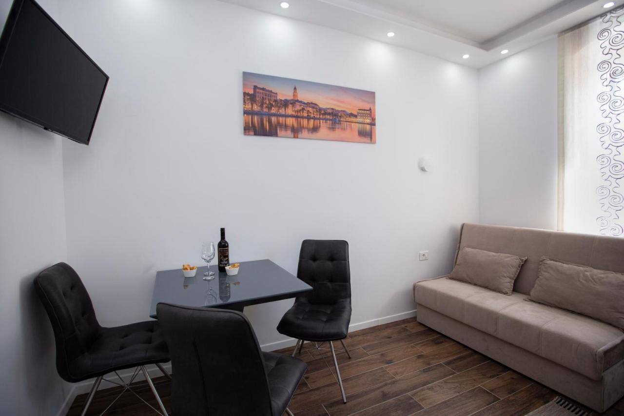 Old Town Apartment Anamarija Split Exterior photo